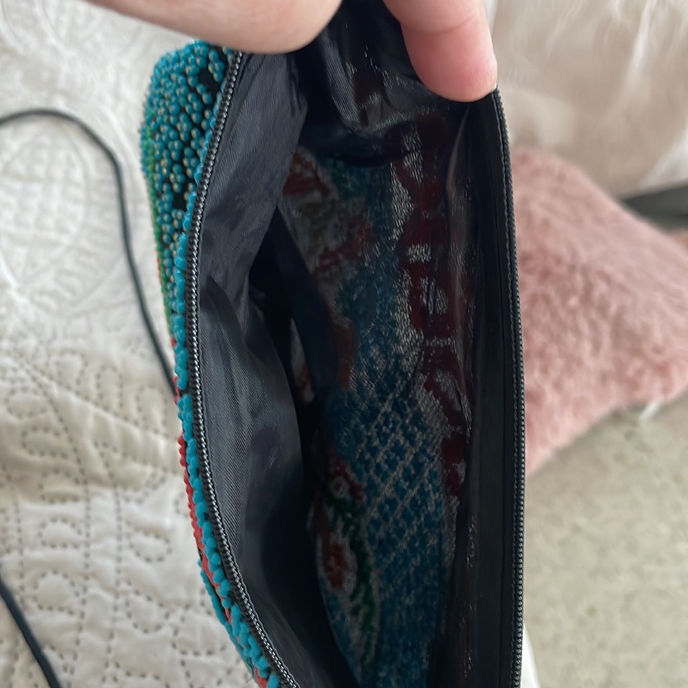 NWOT!! Jerusalem Crossbody Purse - Picture 7 of 7